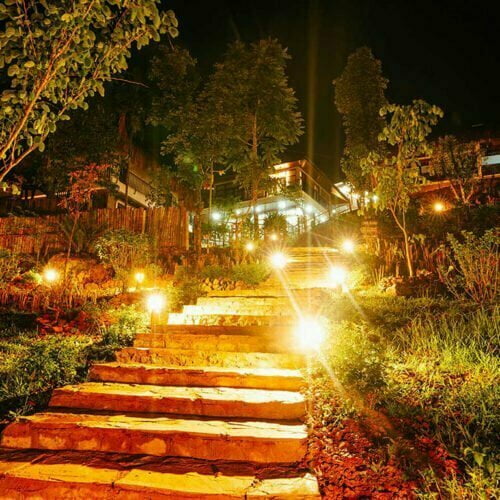 Puluong-bocbandi-retreat-at-night