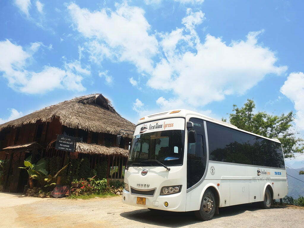 shuttle-bus-to-pu-luong