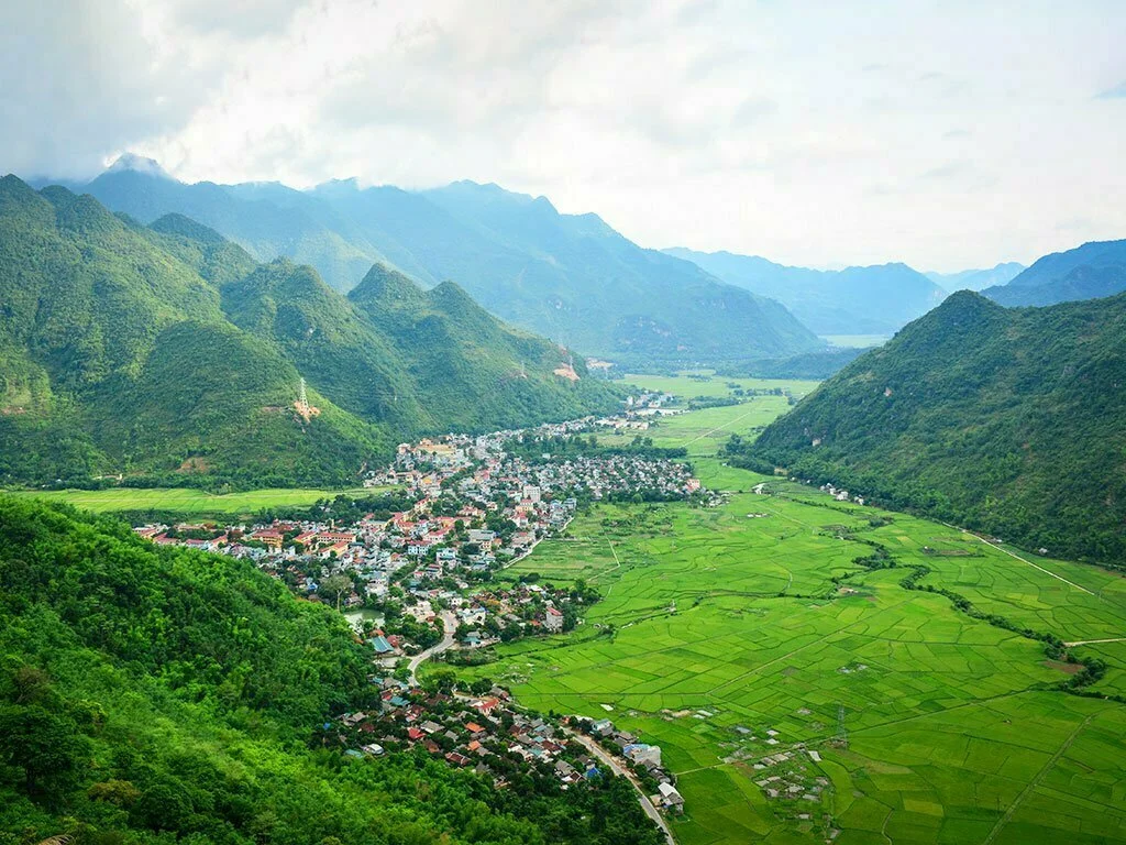 mai-chau-town