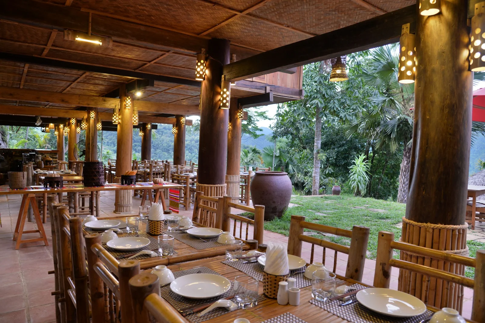Review Pu Luong Boutique Garden Resort Hillside restaurant of Pu Luong Boutique Garden resort