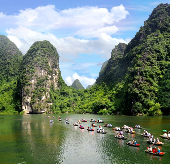 LIMOUSINE BUS HANOI TO NINH BINH