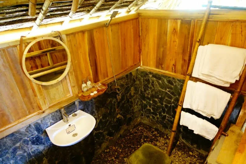 Pu Luong Hillside Lodge bathroom