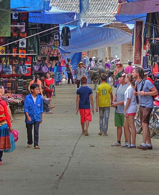 beautiful ethnic markets in North Vietnam