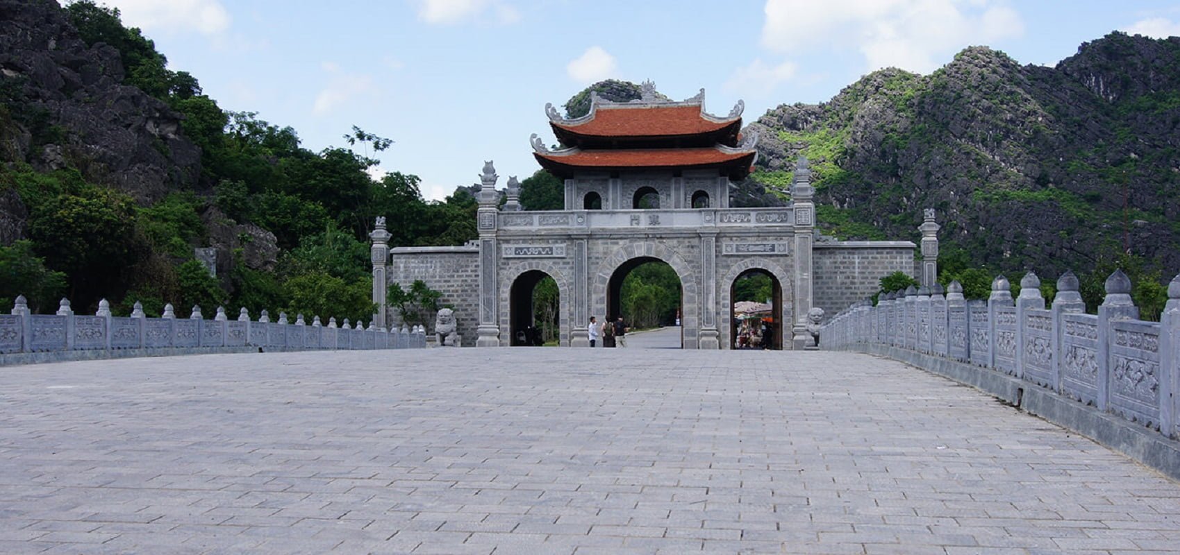 Hoa Lu ancient capital near Bai Dinh pagoda