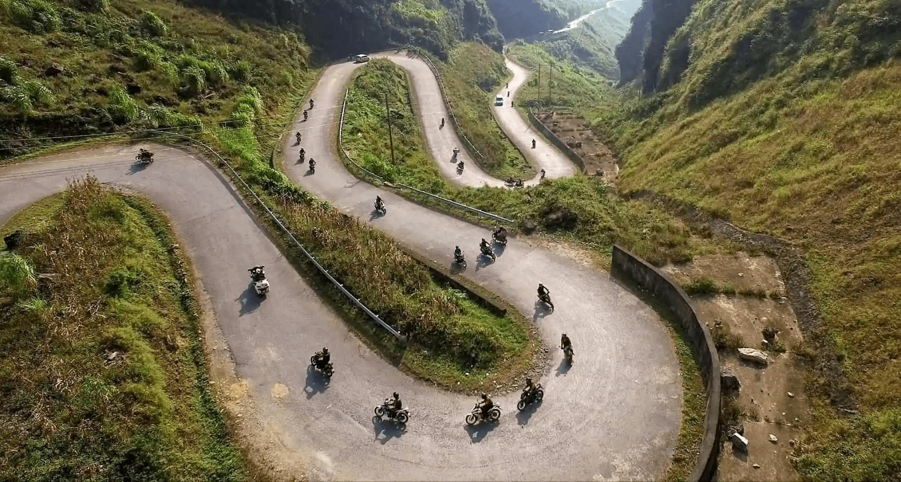 Discover Ha Giang by motorbike