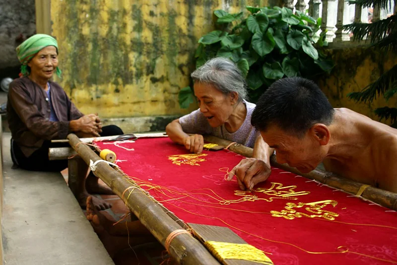 Quat Dong Embroidery Village
