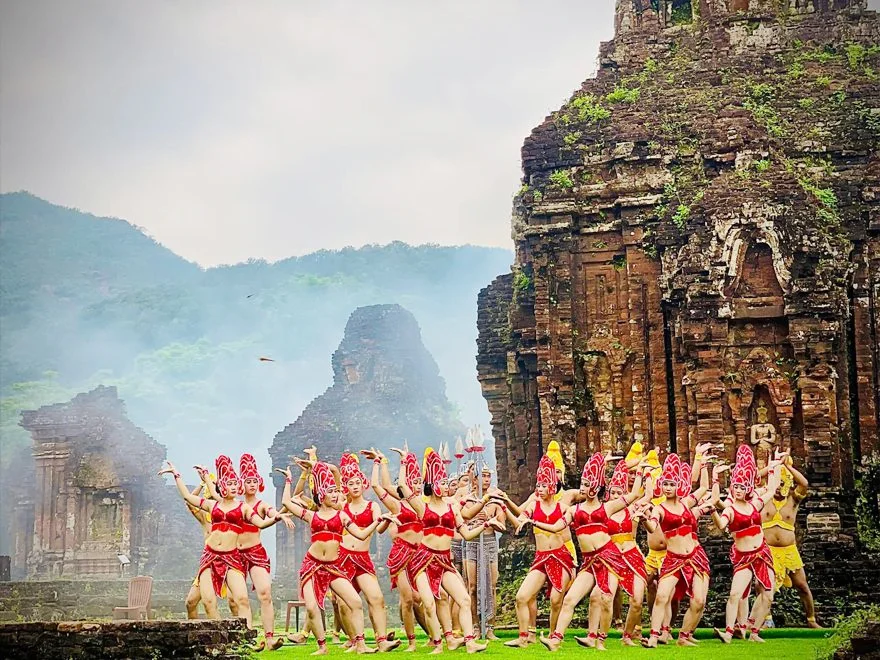MY SON SANCTUARY Apsara dance in My Son Sanctuary