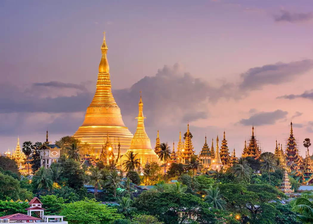 Shwedagon Pagoda in Myanmar trip