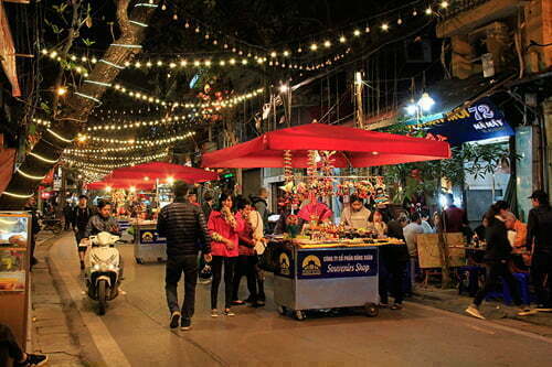 night_market_hanoi