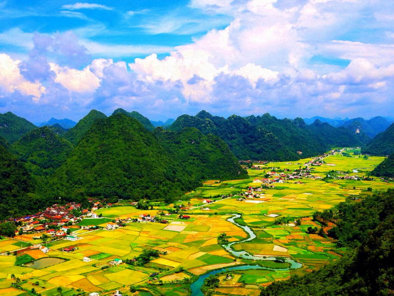 Du lịch Đông Bắc Việt Nam