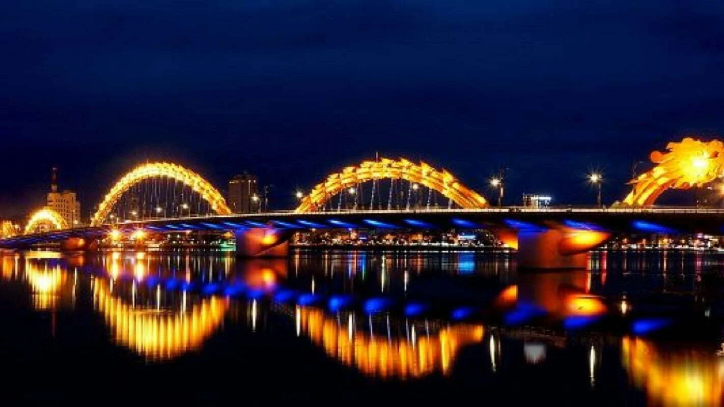 Cầu rồng, biểu tượng của Đà Nẵng Cầu rồng, biểu tượng của Đà Nẵng