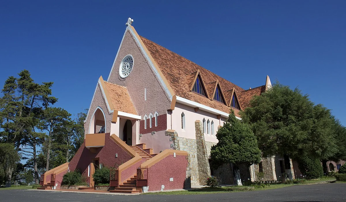 Nhà Thờ Domaine De Marie Đà Lạt