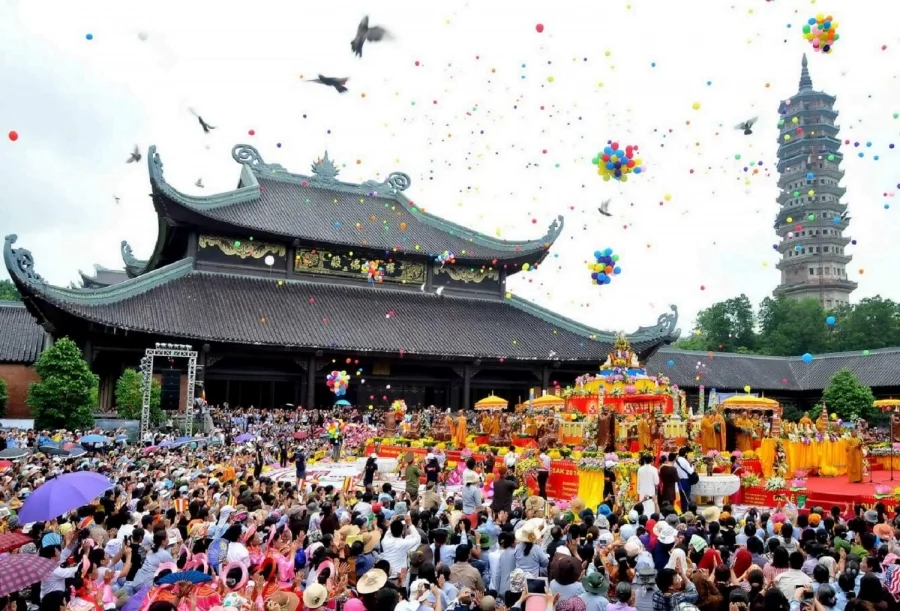Lễ hội Chùa Hương Lễ hội Chùa Hương