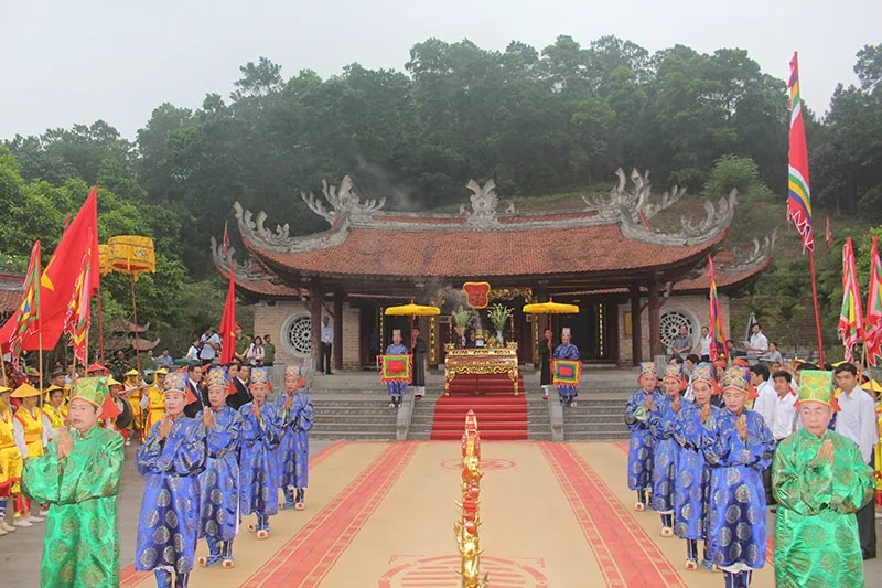 Tín ngưỡng thờ cúng Hùng Vương