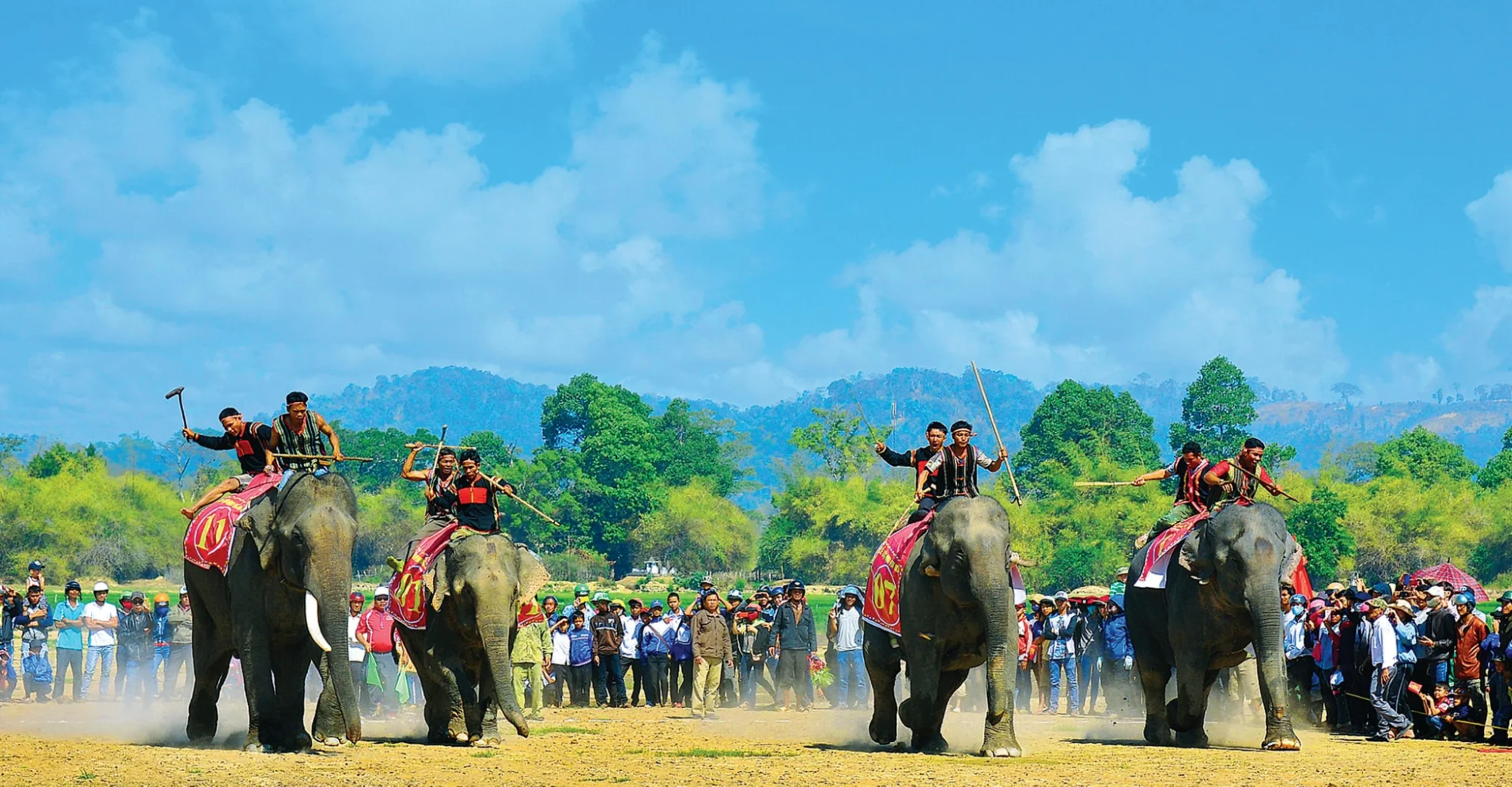 Lễ hội đua voi Tây Nguyên Lễ hội đua voi Tây Nguyên