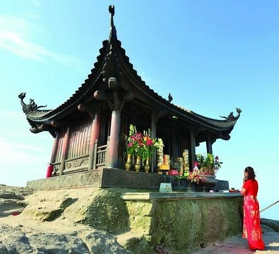 Các địa điểm du lịch Quảng Ninh mang ý nghĩa tâm linh