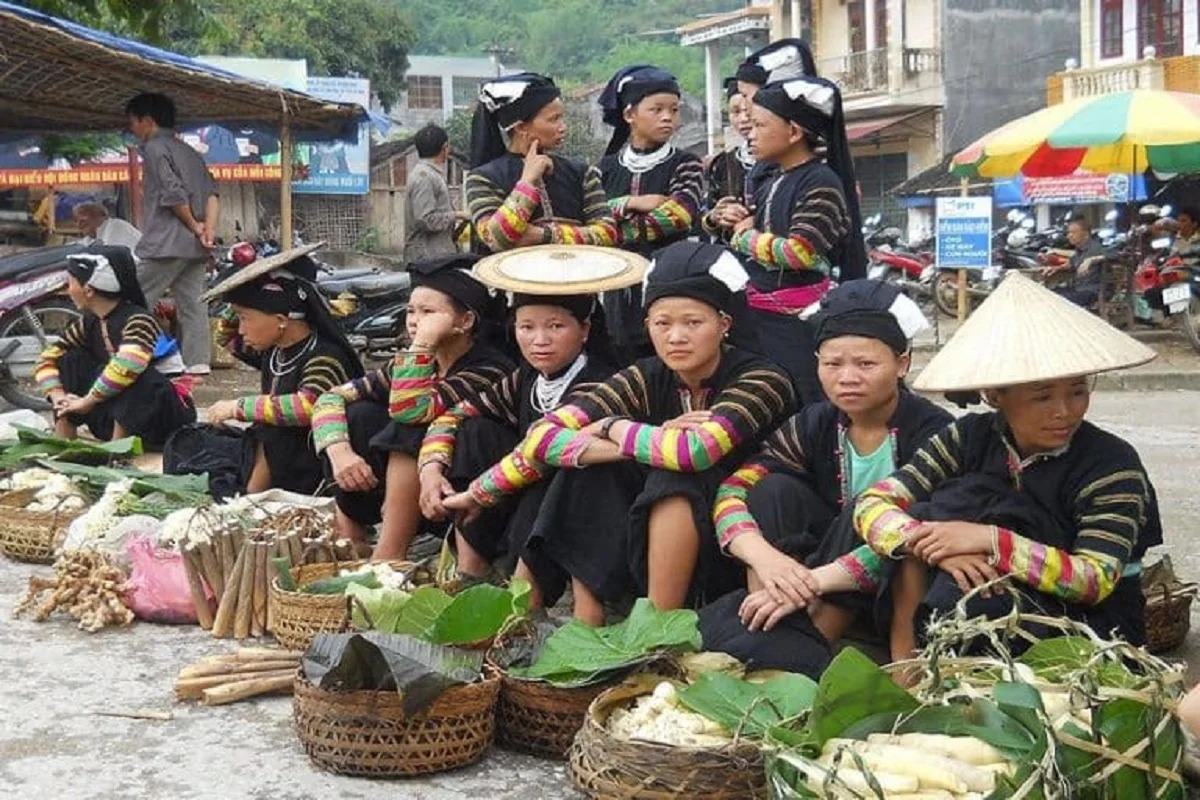 Chợ Phố Đoàn Pù Luông Thanh Hóa