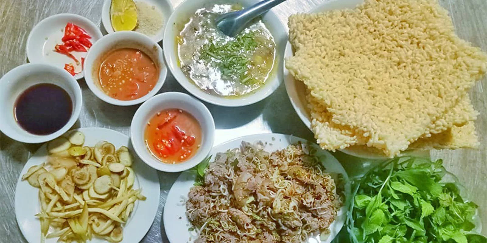 Cơm cháy đặc sản Ninh Bình
