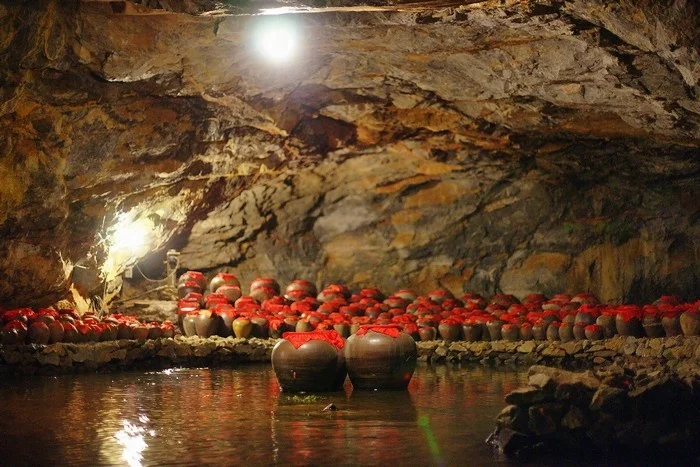 Hang Nấu Rượu, Tràng An