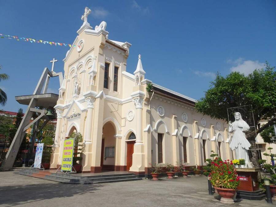Nhà thờ chánh tòa Tiền Giang