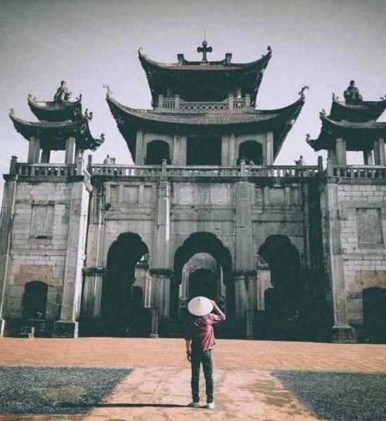 Nhà thờ đá Phát Diệm