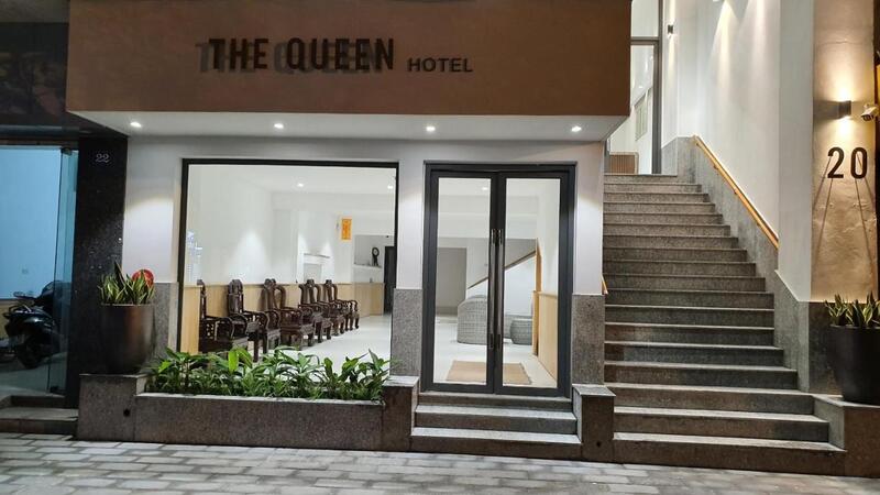 Queen khách sạn Ninh Bình