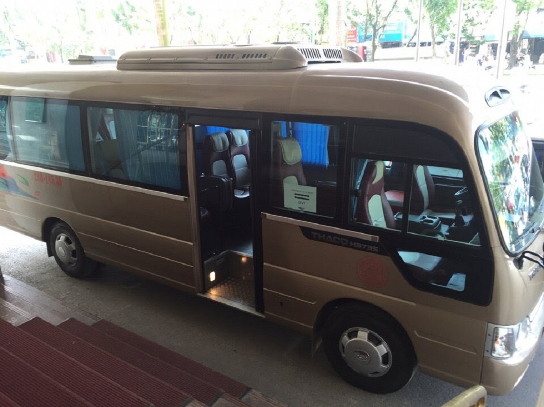 Suggest when choosing the Mai Chau shuttle bus
