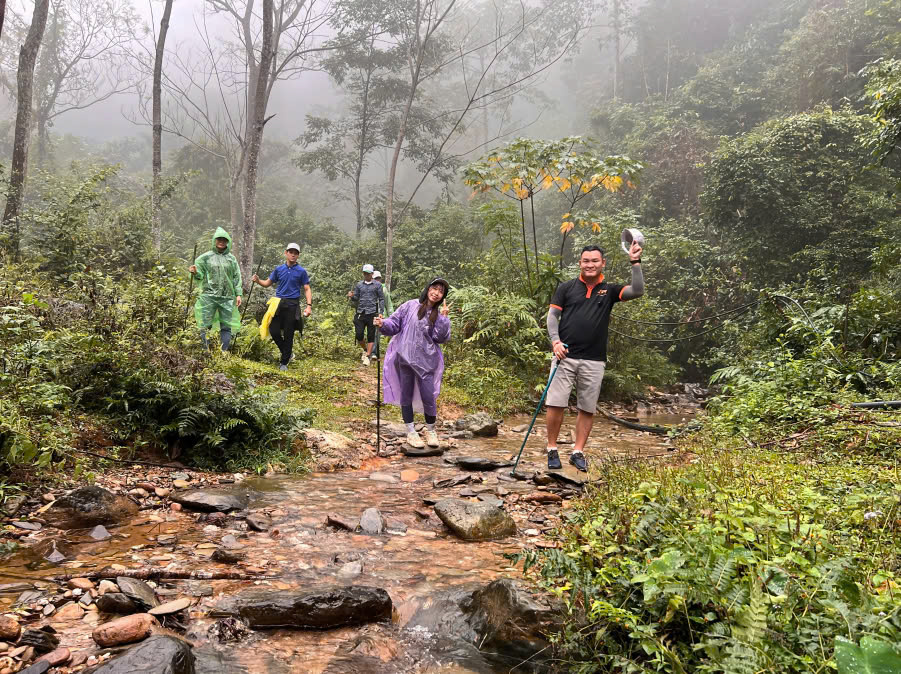 Cave Exploration Pu Luong (Bat Cave Kho Muong) The Natural Environment Around Bat Cave