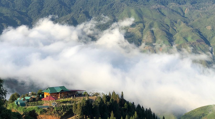 Ta Xua Cloud Hunting Trek 1