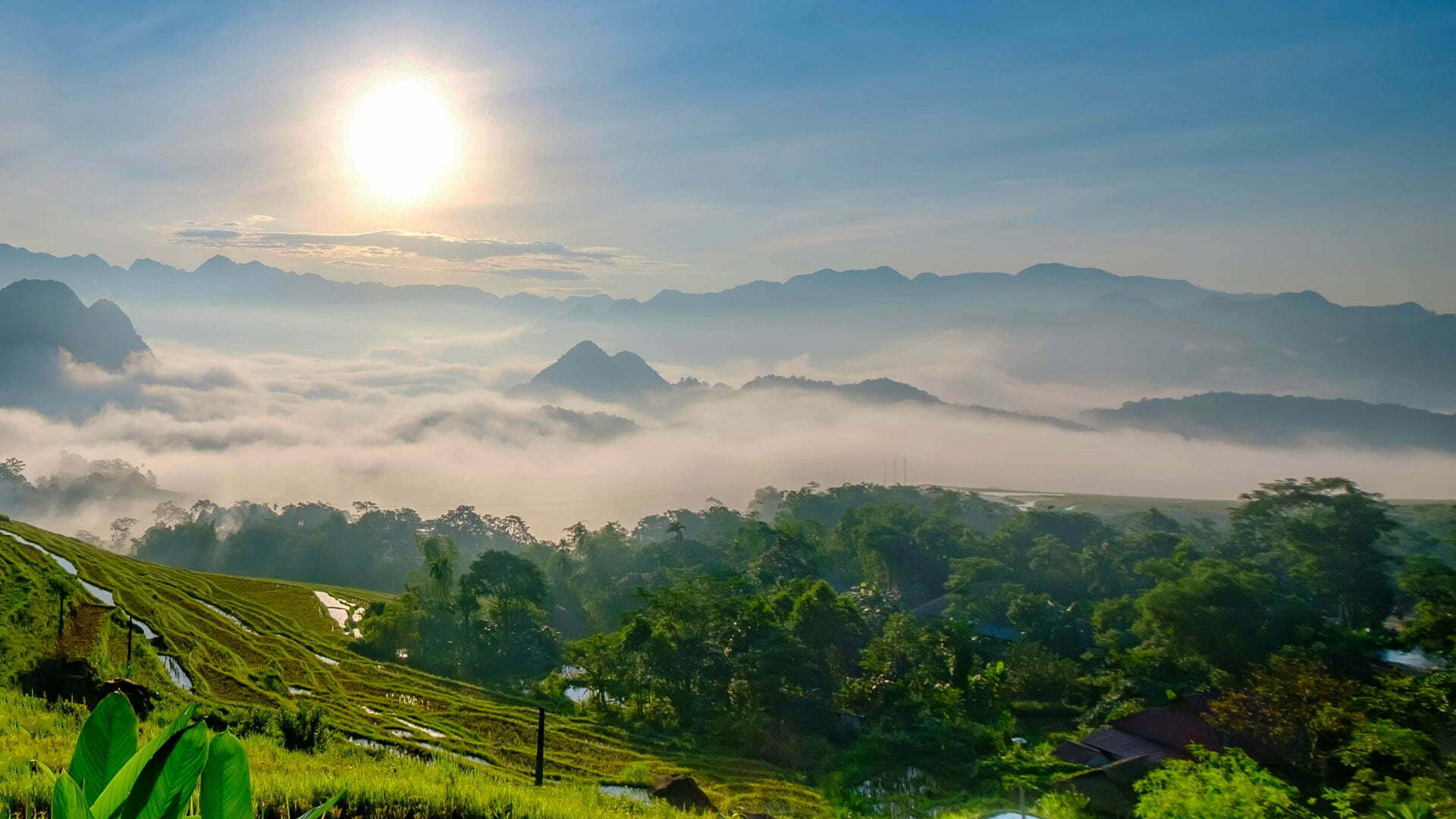 Kho Muong Village in Pu Luong