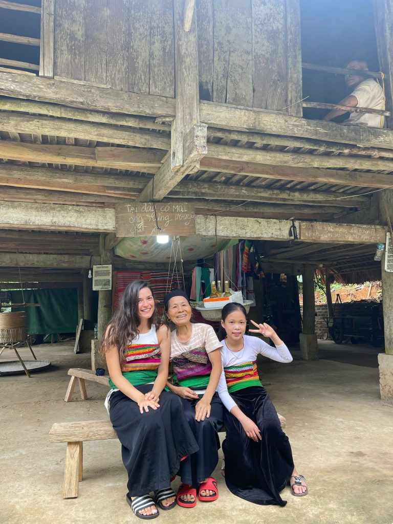 What a Pu Luong Responsible Tourism Package Includes